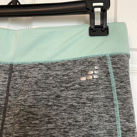 BCG gray capri leggings| medium - Picture 3 of 7